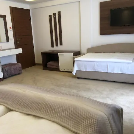 Saraj Hotel 4*