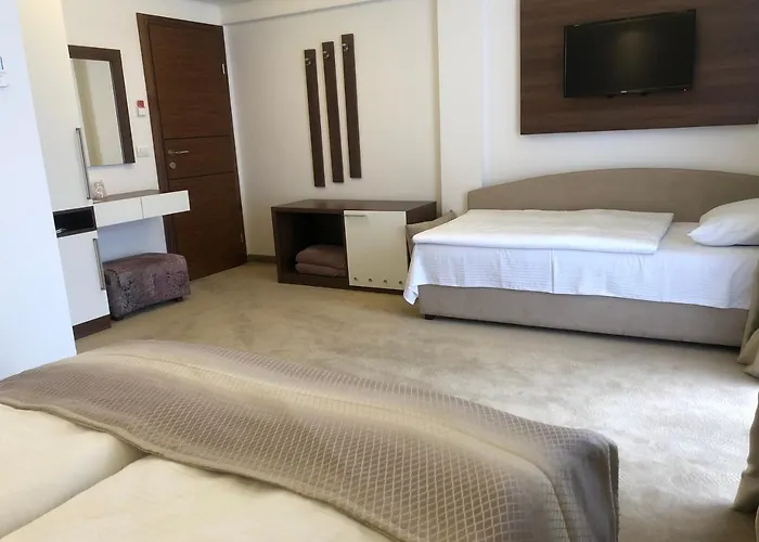 Saraj Hotel 4*